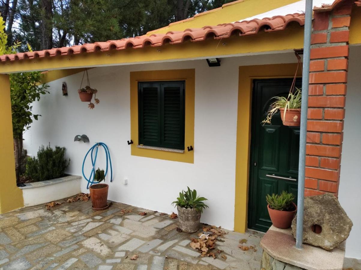 Casas De Campo Em Cerejal Villa Fundão Buitenkant foto